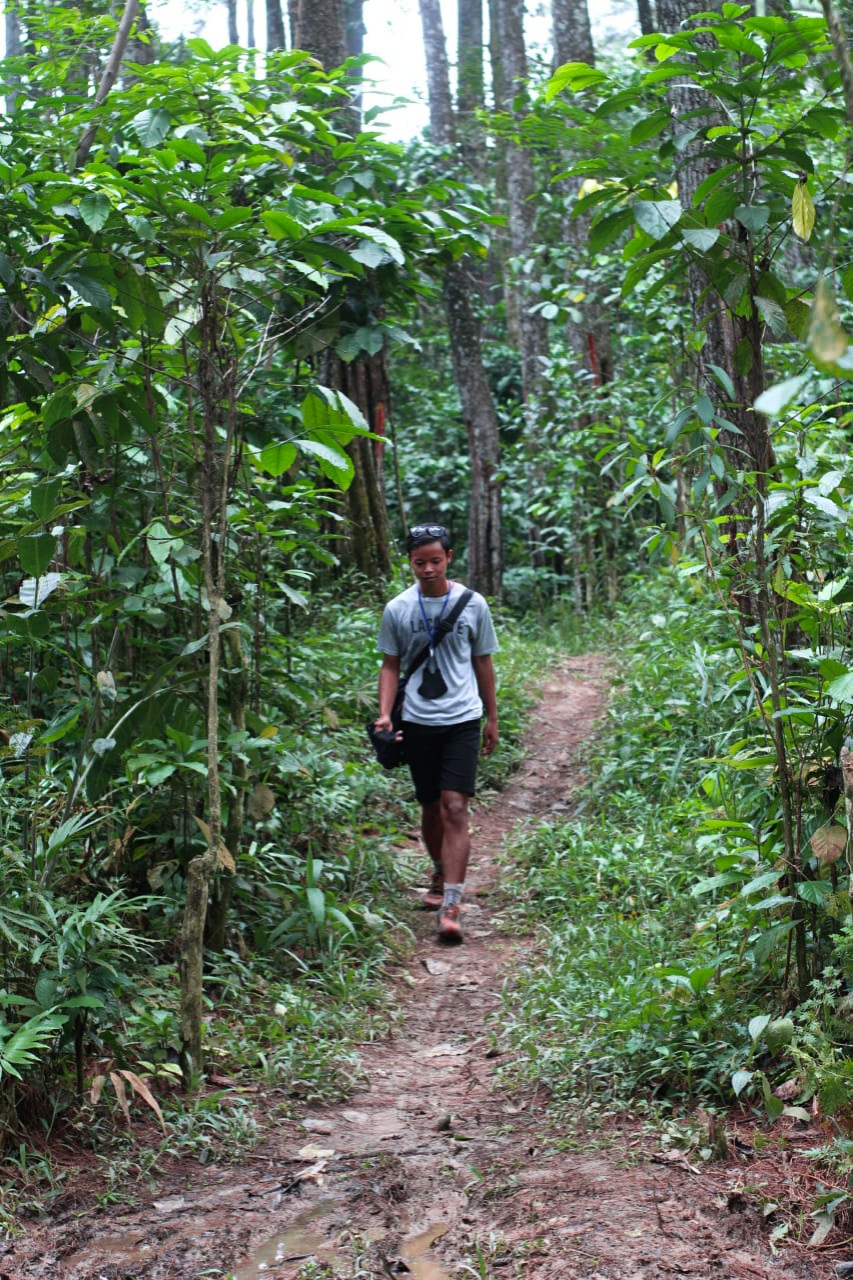 Trekking Gua Garunggang & Curug leuwi asih